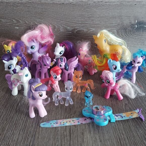 My Little Pony MLP 18 Piece Bundle Lot - Picture 1 of 8